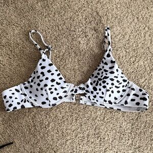 Women’s underwire bikini top